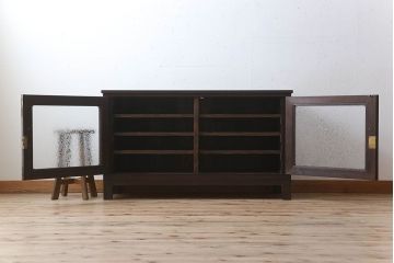 アンティーク家具　アンティーク　モダンな前面黒檀の脚付きローボード(テレビボード)(2)