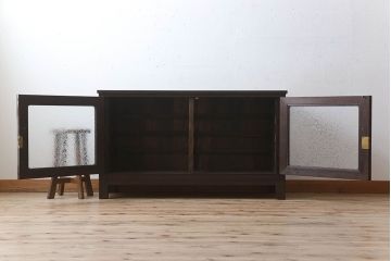 アンティーク家具　アンティーク　モダンな前面黒檀の脚付きローボード(テレビボード)(2)