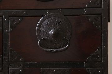 アンティーク家具　古民具・骨董　明治大正　前面栗材　味わい深いアンティーク仙台箪笥