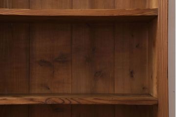 アンティーク家具　杉材製　古い木味のシンプルでナチュラルな本棚(飾り棚)