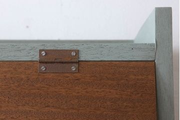 アンティーク家具　パタパタ戸棚付き!大きなペイント本棚(3)