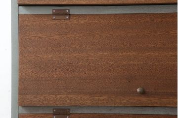 アンティーク家具　パタパタ戸棚付き!大きなペイント本棚(3)