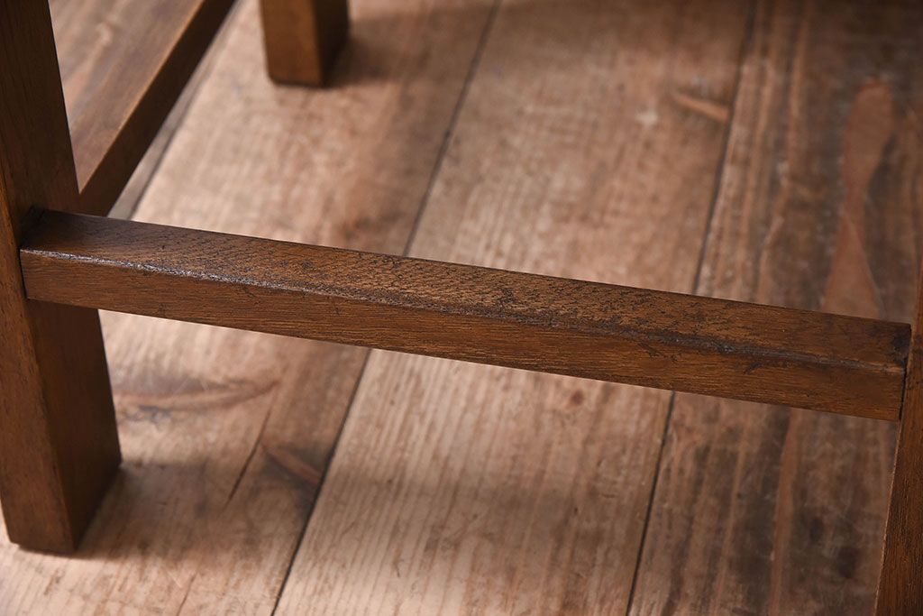 レトロ家具　昭和レトロ　古いナラ材製の小さなアンティークチェア