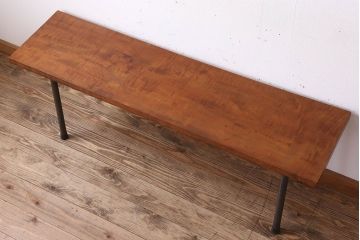 アンティーク家具　天板一枚板　栃の木　シンプルな鉄脚ベンチ