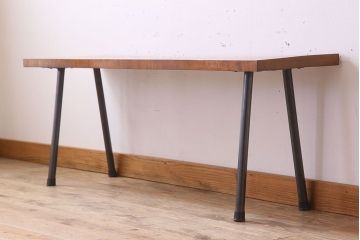 アンティーク家具　天板一枚板　栃の木　シンプルな鉄脚ベンチ