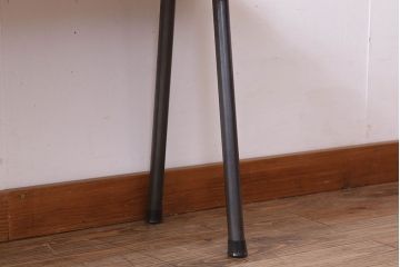 アンティーク家具　天板一枚板　栃の木　シンプルな鉄脚ベンチ