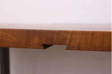 アンティーク家具　天板一枚板　栃の木　シンプルな鉄脚ベンチ