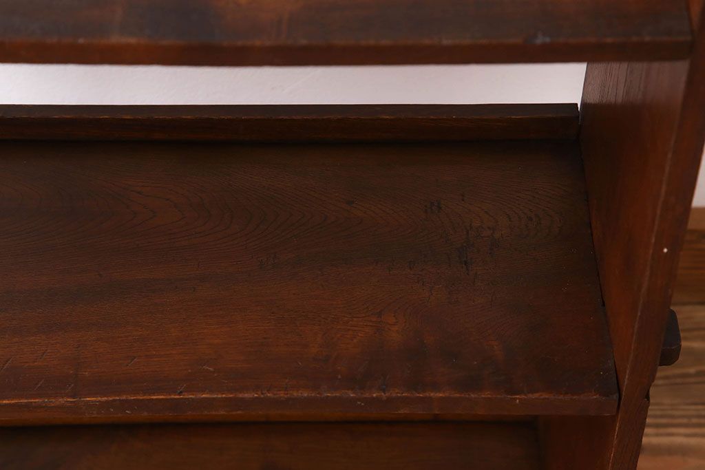 レトロ家具　栓材製　古い木のレトロな楔(くさび)式本棚(ディスプレイラック)