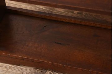 レトロ家具　栓材製　古い木のレトロな楔(くさび)式本棚(ディスプレイラック)