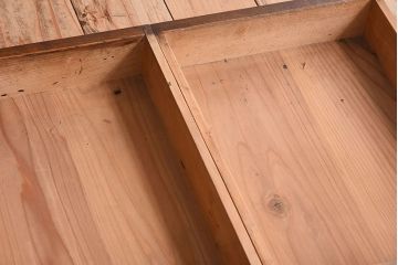レトロ家具　古い栓材製のレトロなアンティーク文机