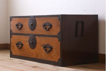 アンティーク家具　明治大正期　前面欅材の時代箪笥ローボード