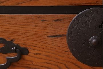 アンティーク家具　明治大正期　前面欅材の時代箪笥ローボード