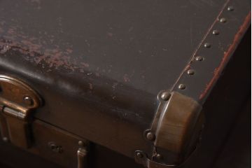 アンティーク雑貨　昭和レトロなアンティークトランク