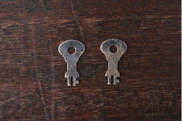 アンティーク雑貨　昭和レトロなアンティークトランク