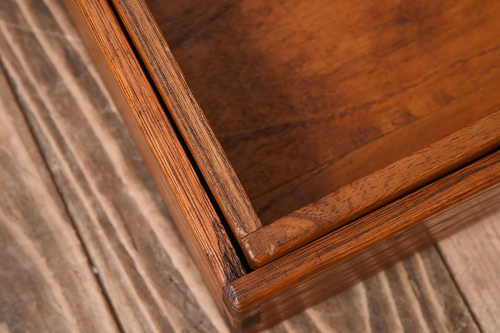 アンティーク雑貨　総桐材　古い木製のアンティーク衣装盆2つセット(トレー)