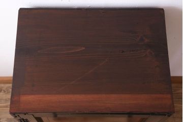 アンティーク家具　前面欅玉杢材　古い木製の小ぶりな時代戸棚