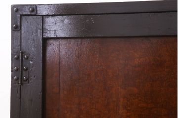 アンティーク家具　前面欅玉杢材　古い木製の小ぶりな時代戸棚