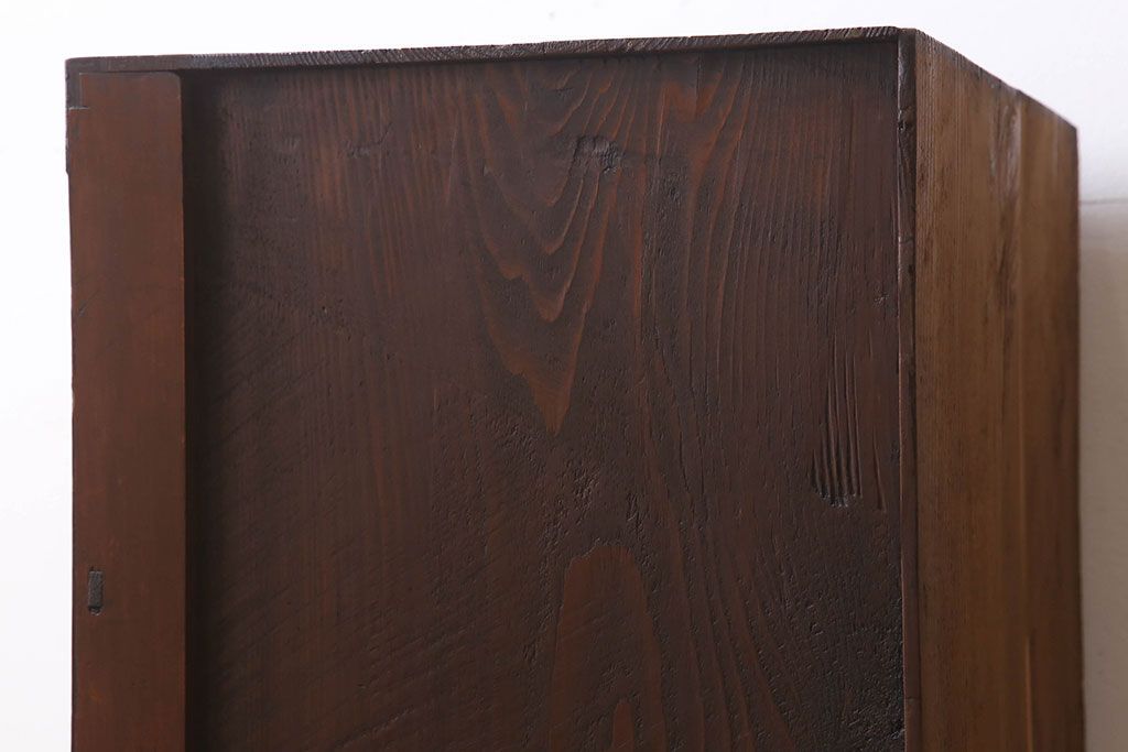 アンティーク家具　前面欅玉杢材　古い木製の小ぶりな時代戸棚