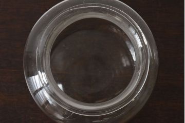 アンティーク雑貨　昭和レトロなガラス蓋のアンティークガラス瓶