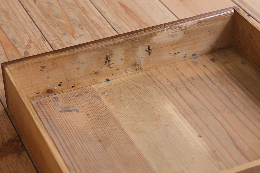 アンティーク家具　古民具・骨董　檜材製　味わい深いアンティーク小引き出し