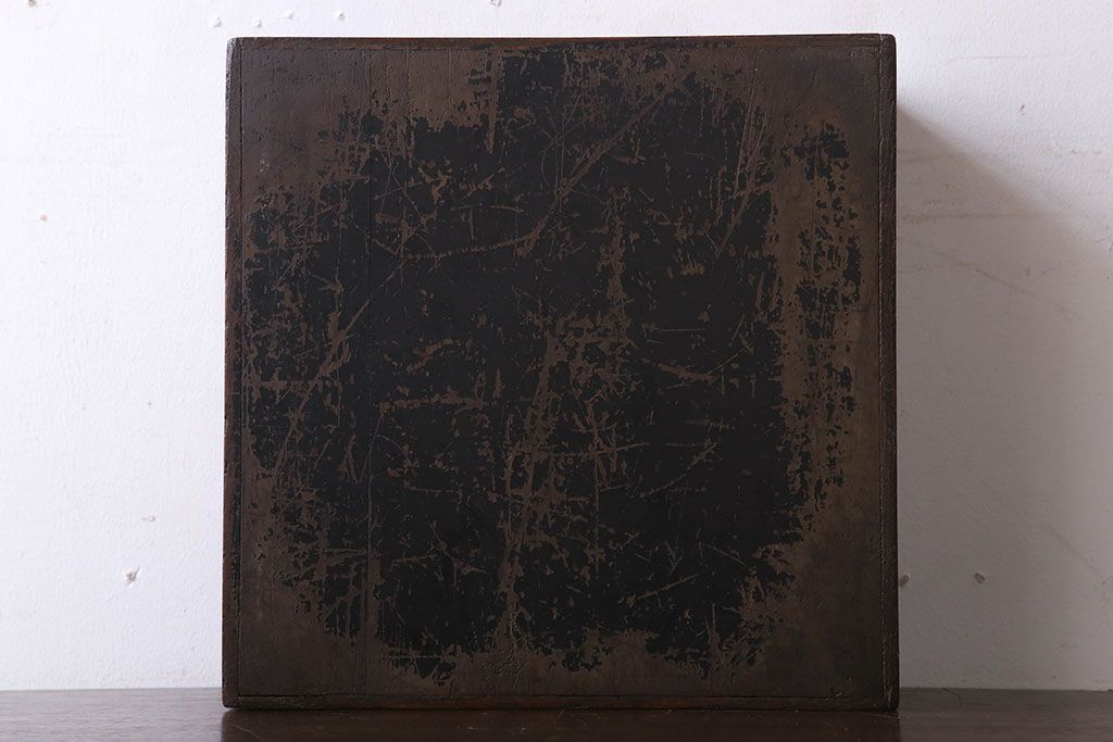 アンティーク雑貨　古民具・骨董　総欅材　漆塗り　アンティーク木箱