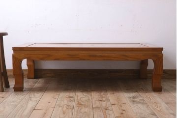 アンティーク家具　総欅材　和製アンティークの座卓(センターテーブル)