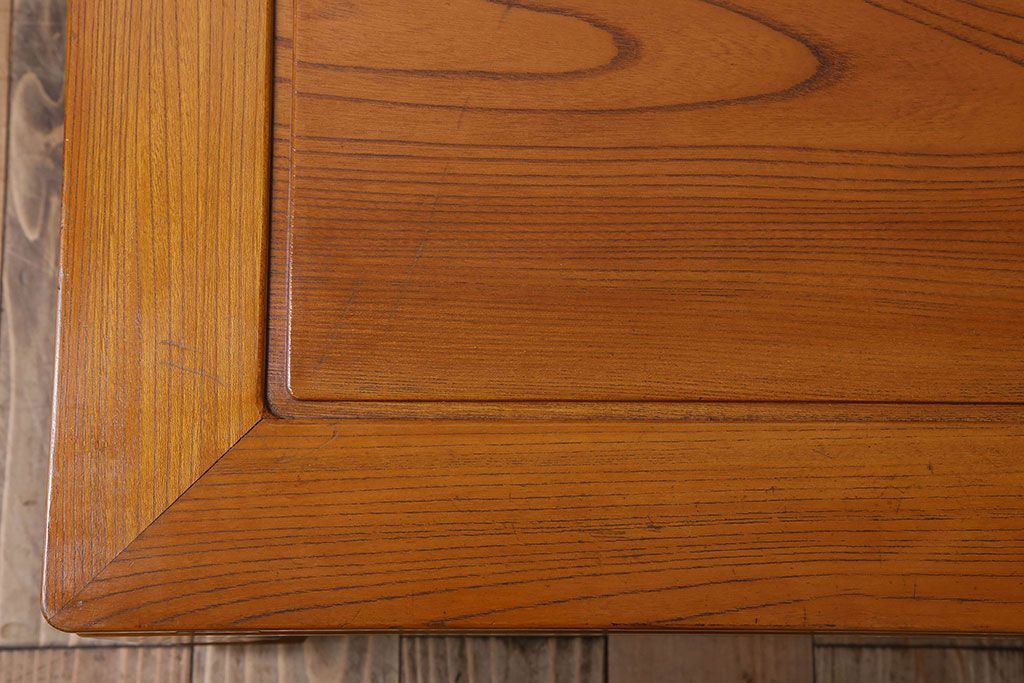 アンティーク家具　総欅材　和製アンティークの座卓(センターテーブル)