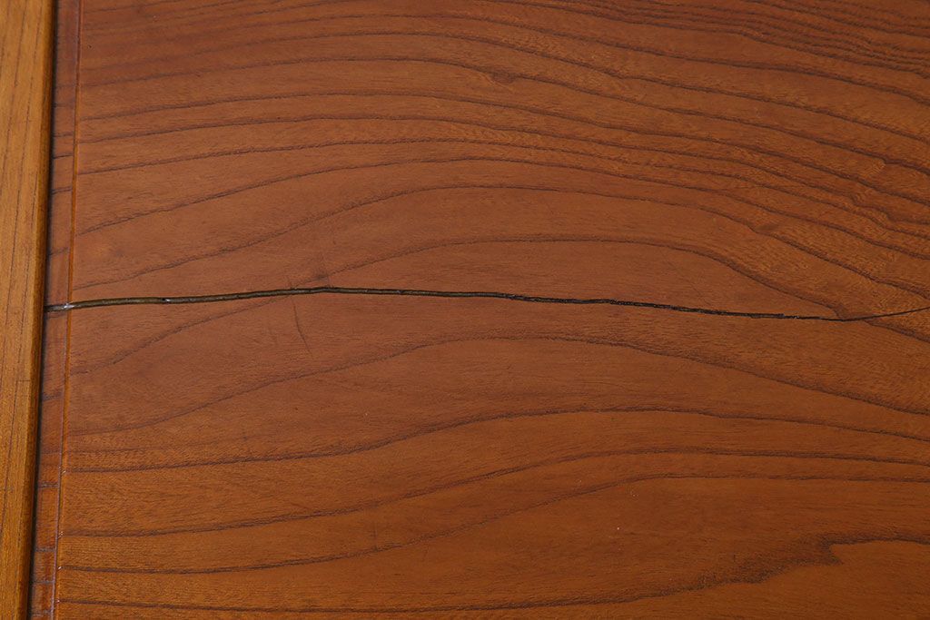 アンティーク家具　総欅材　和製アンティークの座卓(センターテーブル)