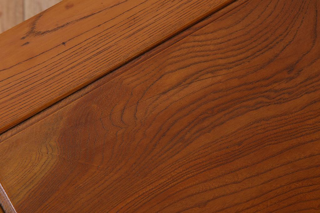 アンティーク家具　総欅材　和製アンティークの座卓(センターテーブル)