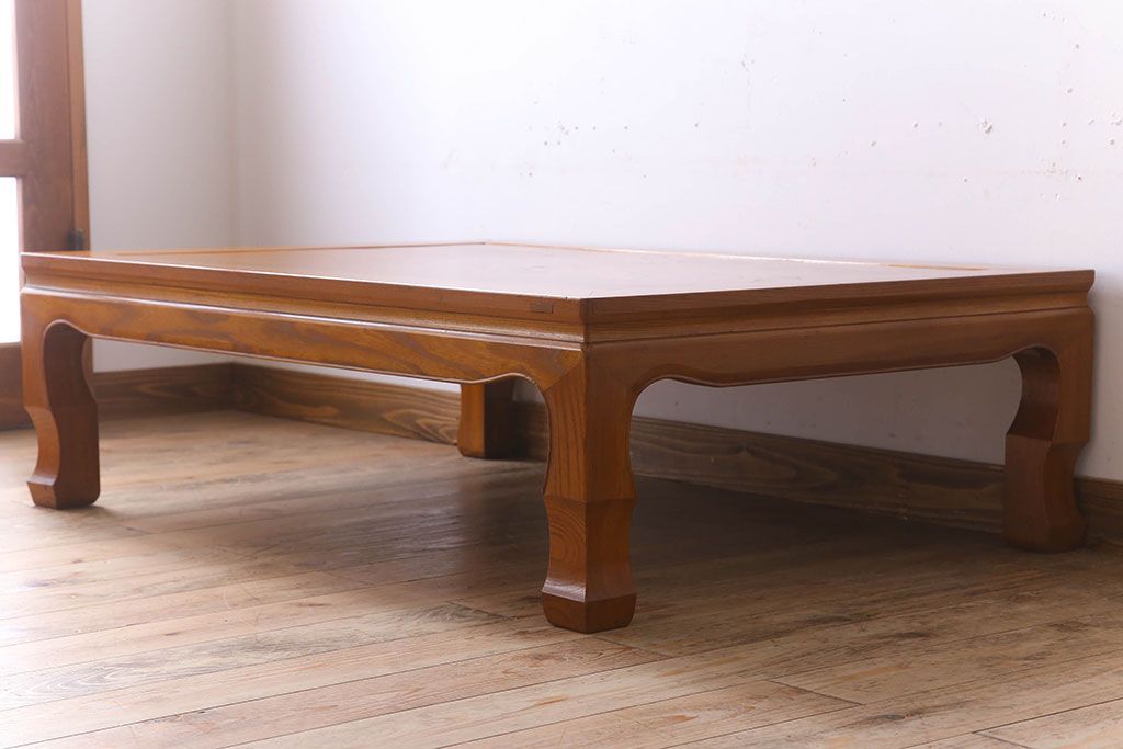 アンティーク家具　総欅材　和製アンティークの座卓(センターテーブル)