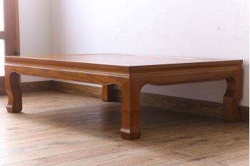 アンティーク家具　総欅材　和製アンティークの座卓(センターテーブル)