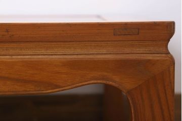 アンティーク家具　総欅材　和製アンティークの座卓(センターテーブル)