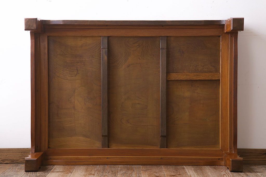 アンティーク家具　総欅材　和製アンティークの座卓(センターテーブル)