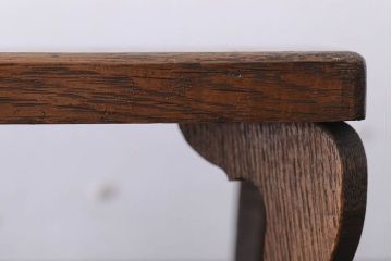 アンティーク雑貨　和製アンティーク　古いナラ材製の小さな花台(飾り台)