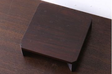 アンティーク雑貨　和製アンティーク　古い杉材製の小さな花台(飾り台)
