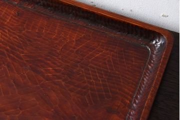 アンティーク雑貨　アンティーク　讃岐彫　古い松材の刳り貫き角盆2枚セット