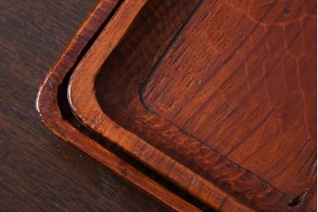 アンティーク雑貨　アンティーク　讃岐彫　古い松材の刳り貫き角盆2枚セット