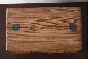 アンティーク雑貨　高級杉材　美しい木目の裁縫箱(小引き出し・小物入れ)