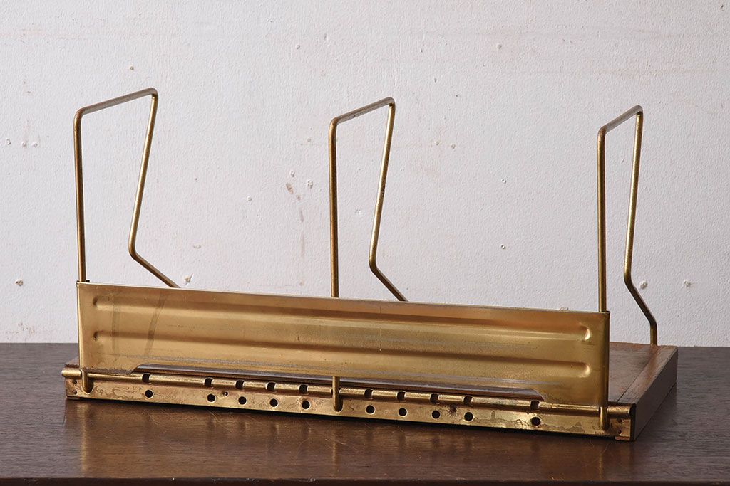 アンティーク雑貨　昭和レトロな古い本立て(1)