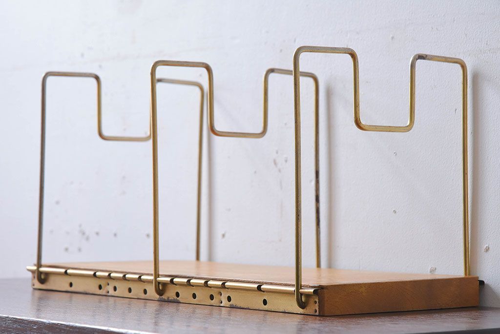 アンティーク雑貨　昭和レトロな古い本立て(2)