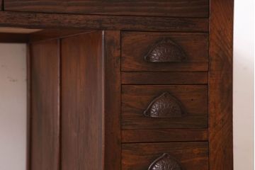 レトロ家具　両面使用可能!レトロな和製アンティークの大ぶりな片袖机(デスク)