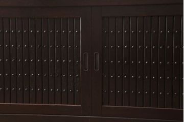 アンティーク家具　特大サイズ!アンティーク九尺水屋箪笥ローボード(2)(テレビ台、キャビネット、収納棚)