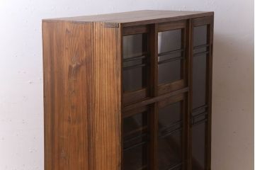 アンティーク家具　檜材　アンティーク　古い木味の大ぶりな収納棚