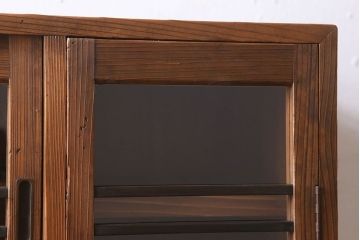 アンティーク家具　檜材　アンティーク　古い木味の大ぶりな収納棚