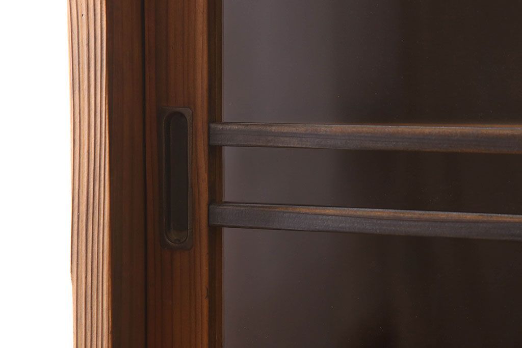 アンティーク家具　檜材　アンティーク　古い木味の大ぶりな収納棚