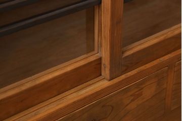 アンティーク家具　檜材　アンティーク　古い木味の大ぶりな収納棚