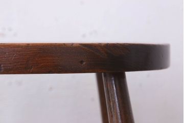 アンティーク家具　イギリスアンティークの上品な楕円スツール