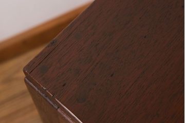 アンティーク家具　古い木製のシンプルなアンティーク薄型片袖机