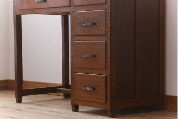 アンティーク家具　古い木製のシンプルなアンティーク薄型片袖机