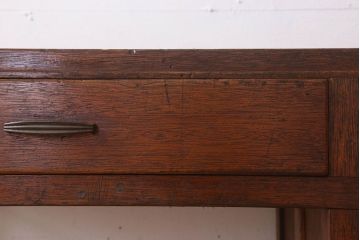 アンティーク家具　古い木製のシンプルなアンティーク薄型片袖机